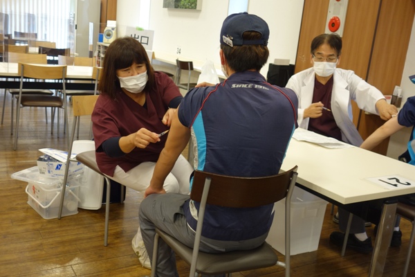 新型コロナウイルス感染防止対策を紹介 「インフルエンザ予防接種を実施」編