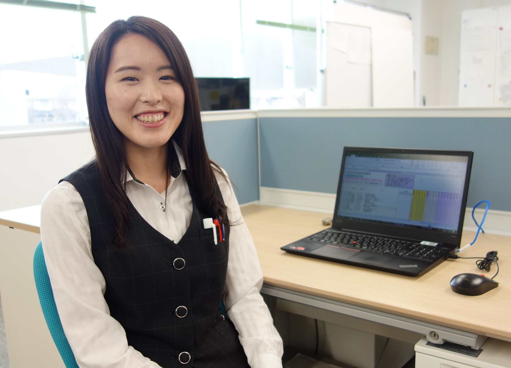 ダンパー事業部 営業室 K.S